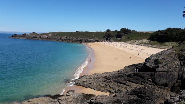 Camping in Brittany - Touesse beach, Saint-Coulomb