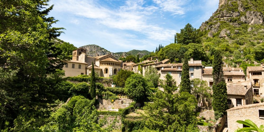 Camping à SaintGuilhemleDésert, un village mythique dans un paysage préservé Idées tourisme
