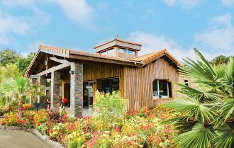 Découvrez Yelloh! Village Domaine Les Carrelets