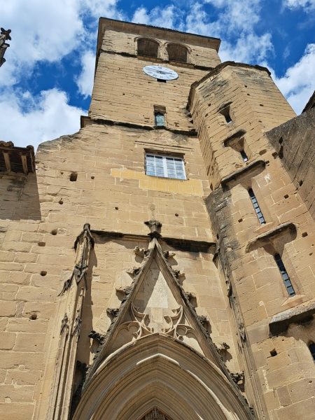 The entrance to the church 