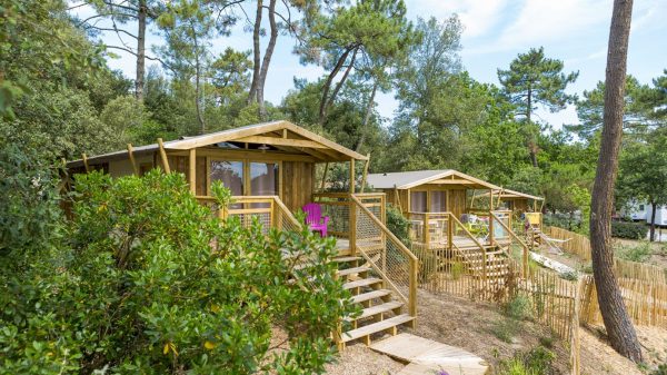 Des hébergements insolites en pleine nature dans ce camping Clef Verte