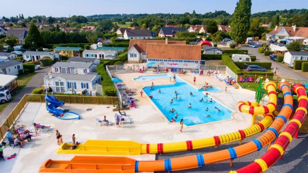 Camping cerca de Deauville y Honfleur, con parque acuático