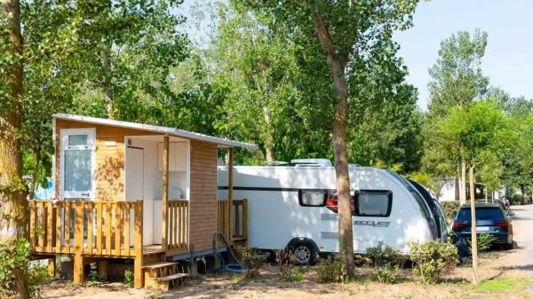 Sanitaire privé sur un emplacement - campings les Sablons (34)