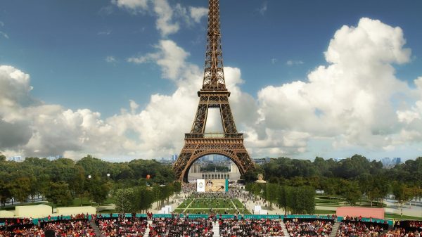 Voleibol de playa en el estadio de la Torre Eiffel