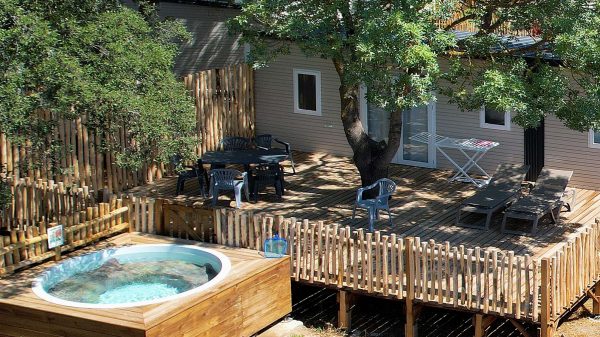 Die Entspannungsbäder der Mobilheime können bei Bedarf beheizt werden