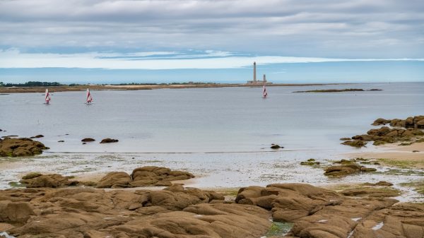 One of Barfleur's beaches with a view of the Gatteville lighthouse