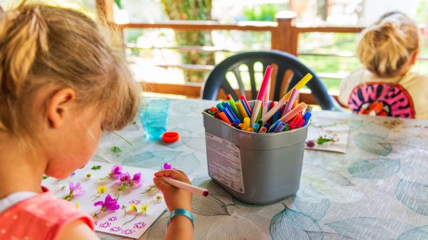 A moment of relaxation and creativity at the mini club