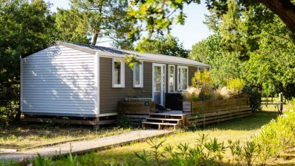 De quelle surface et de quels équipements disposez-vous dans votre locatif ?