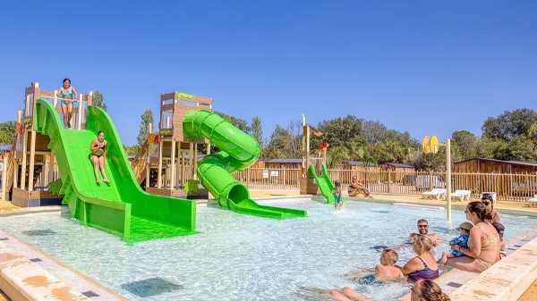 Mini-Rutschen für den Spaß der Kleinen