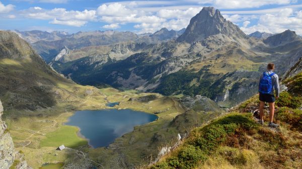Uitzicht op de Pic du Midi d'Ossau in de Pyreneeën