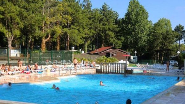 Camping La Dune Blanche *** à Camiers