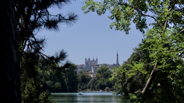 No swimming directly in the city of Lyon...