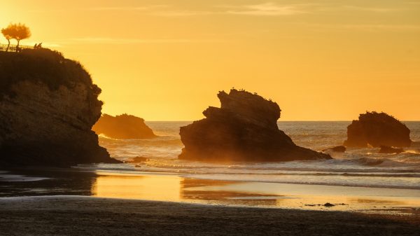 Coucher de soleil sur la Grande Plage de Biarritz