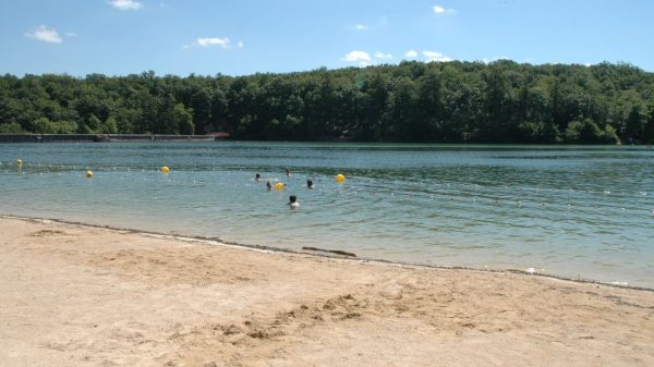 Baignade au lac de Pont