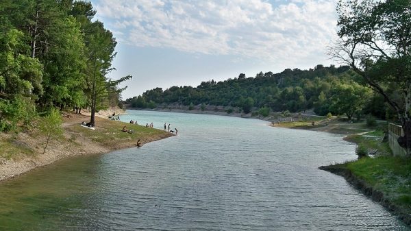 A refreshing break at Lake Paty