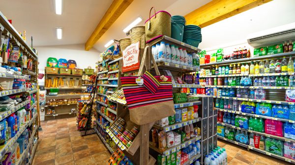 Een zeer ruime keuze aan producten, waaronder lokale producten