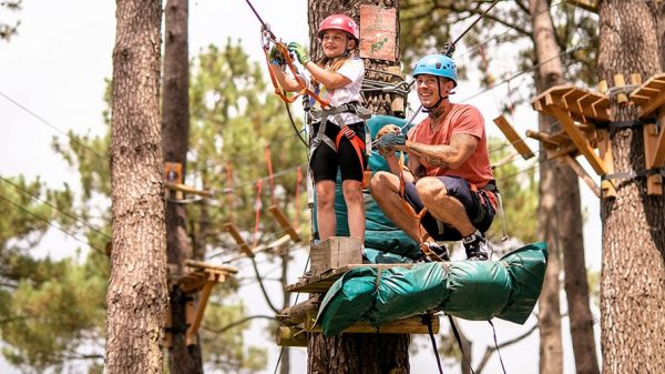 Parcours accrobranche au camping