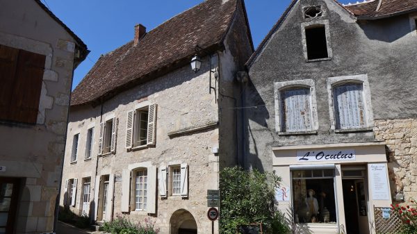 Balade à l'interieur du village