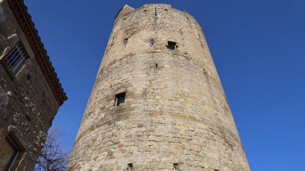 Der Bergfried, Wahrzeichen des Dorfes Montpeyroux