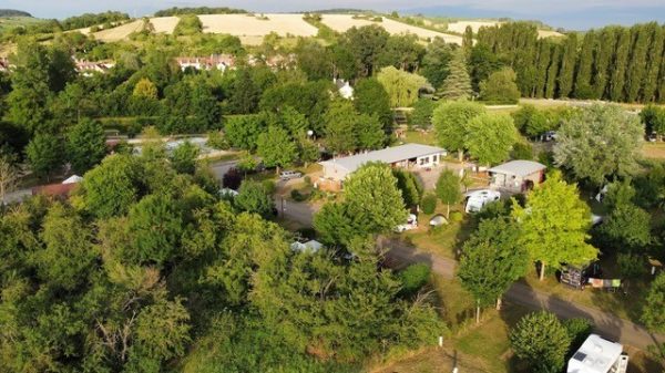 Vue du ciel sur le camping