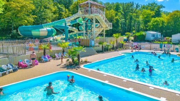 Campingplatz Lac de Panthier in Vandenesse-en-Auxois (21) 