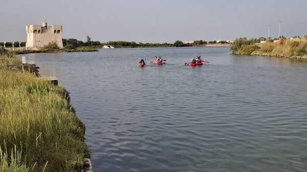 Kanoën en kajakken in het tuin van Levant