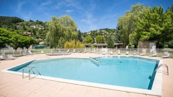 Camping Village Gevaudan Aubrac *** in Marvejols