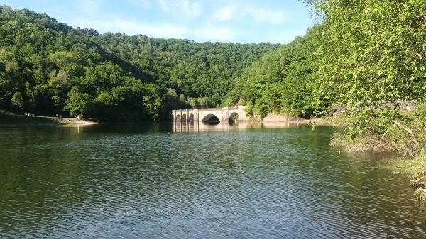 Die Brücke von Rouffet in Arnac