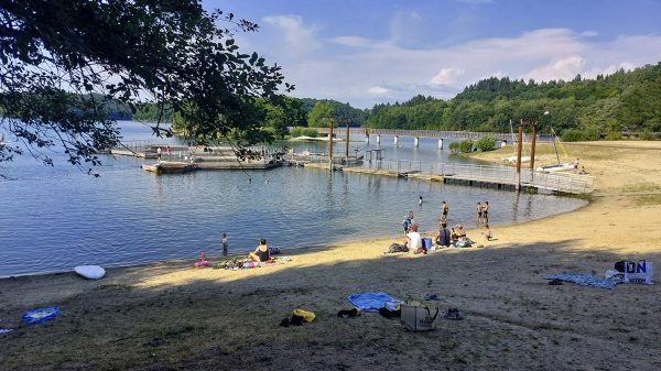 Der Strand von Puech des Ouilhes inmitten einer bezaubernden Landschaft