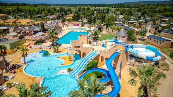 Ein Campingplatz mit Wasserpark, der Groß und Klein gleichermaßen begeistert