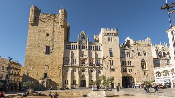 Le palais des archevêques, devenu hôtel de ville de Narbonne