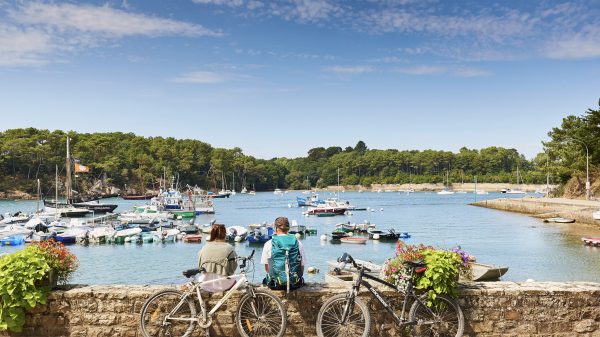 Ruhige Pause im Hafen Anna in Séné