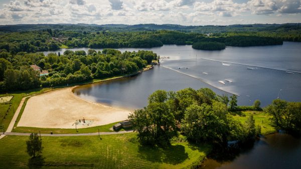 La plage de Fréaudour vue du ciel