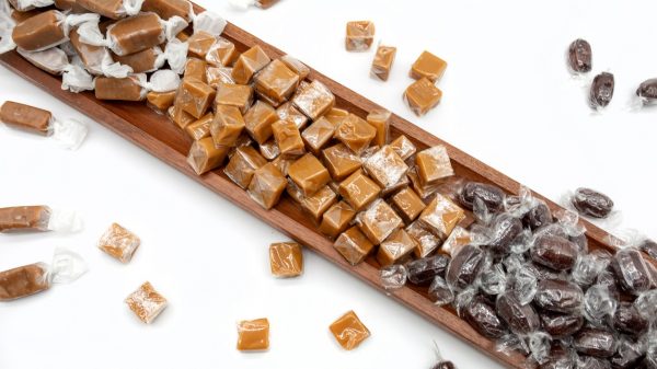Die berühmten und köstlichen bretonischen Karamellbonbons mit gesalzener Butter 