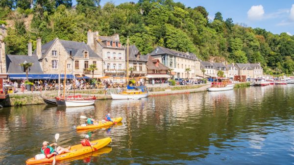 Kanufahrt auf der Rance in Dinan