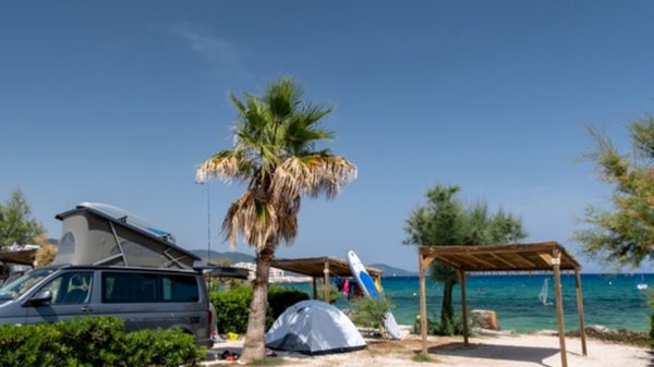 Camp du Domaine, (83) Bormes-les-Mimosas