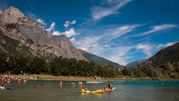 Baignade nature au plan d'eau des Oudins