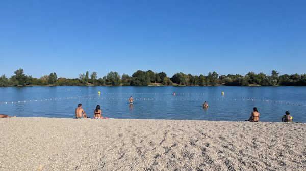 Plage du plan d'eau de la Chapelle