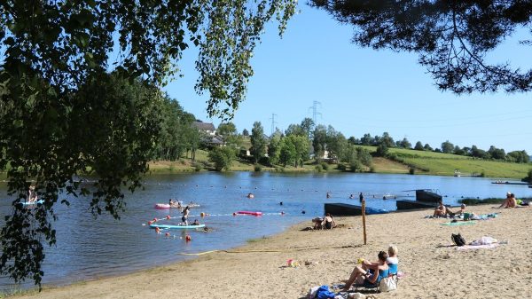 Farniente et baignade à Sornac