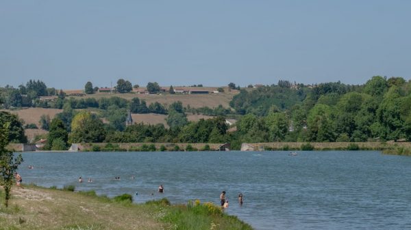 Lake swimming area