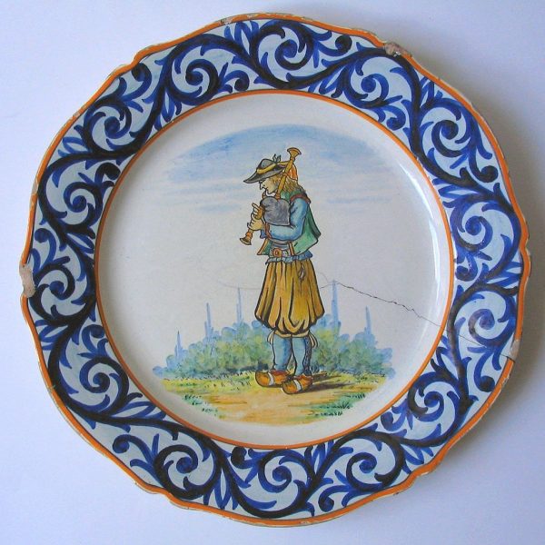 Aardewerk uit Quimper, gesigneerd Henriot, circa 1910