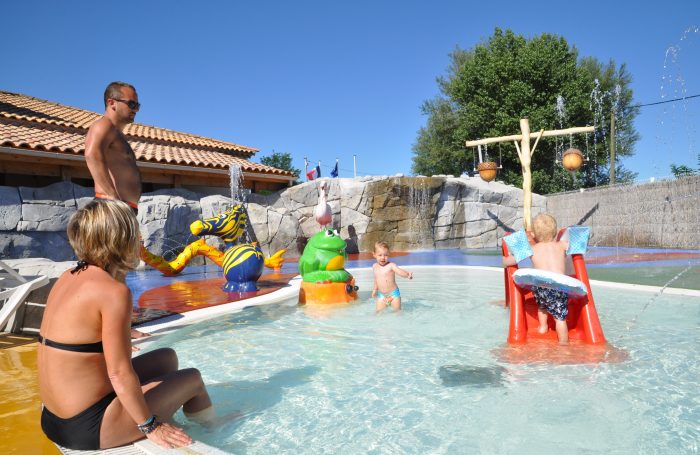 Campsite Cayola In Vias Hérault Campingfrancecom