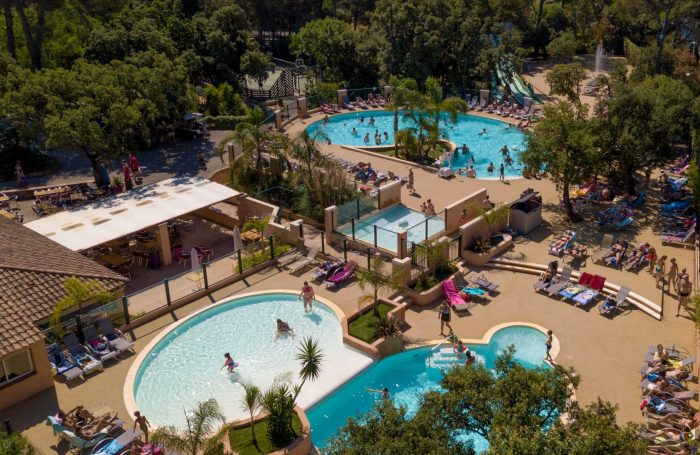 Campsite Camping De La Pascalinette In La Londe Les