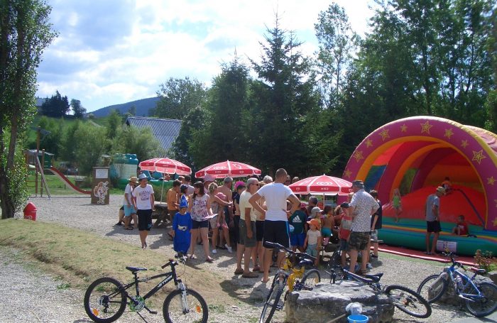 Camping Les Geymonds Villard De Lans 38
